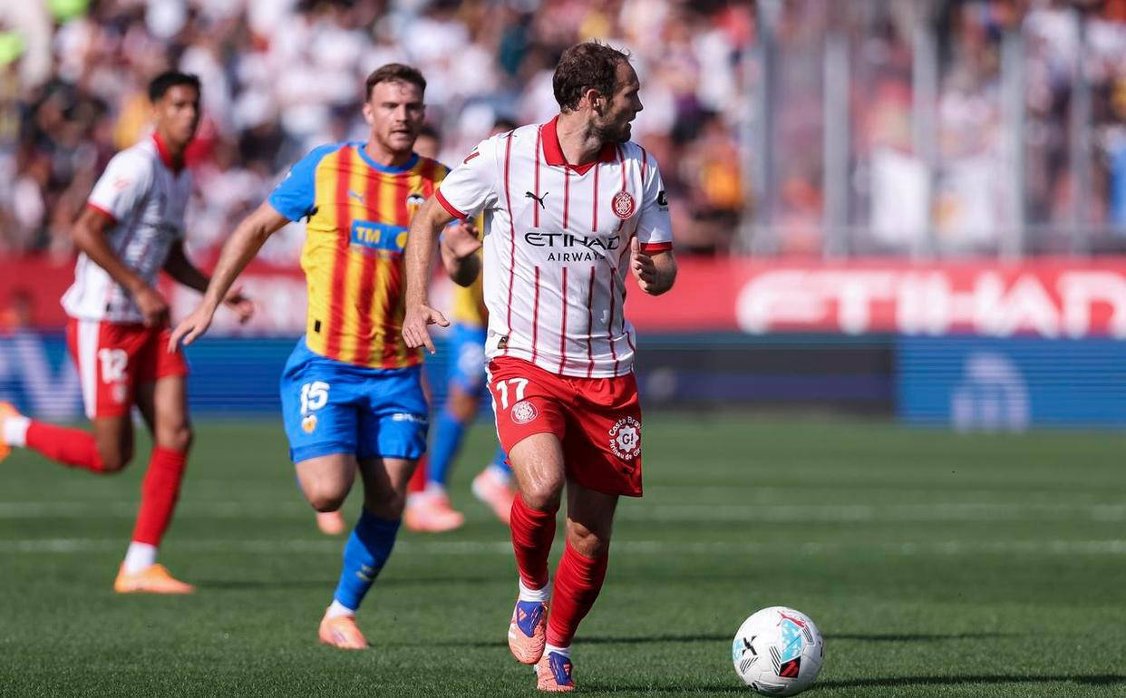 九游娱乐官网-布莱顿迎西甲关键赛；国际比赛日单刀错失；态度坚定；更衣室氛围转暖-九游娱乐官网